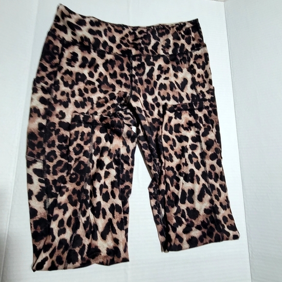Leopard Leggins, Size Medium, Womens - Picture 2 of 7